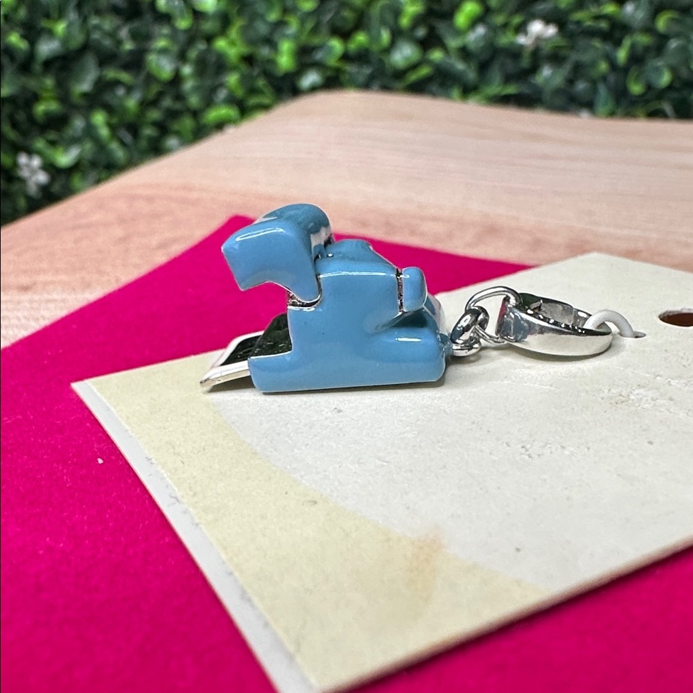 Fossil Polaroid Camera Charm - Picture 4 of 6